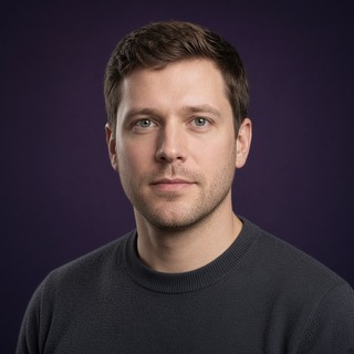 Lukas Novak, senior slot editor
